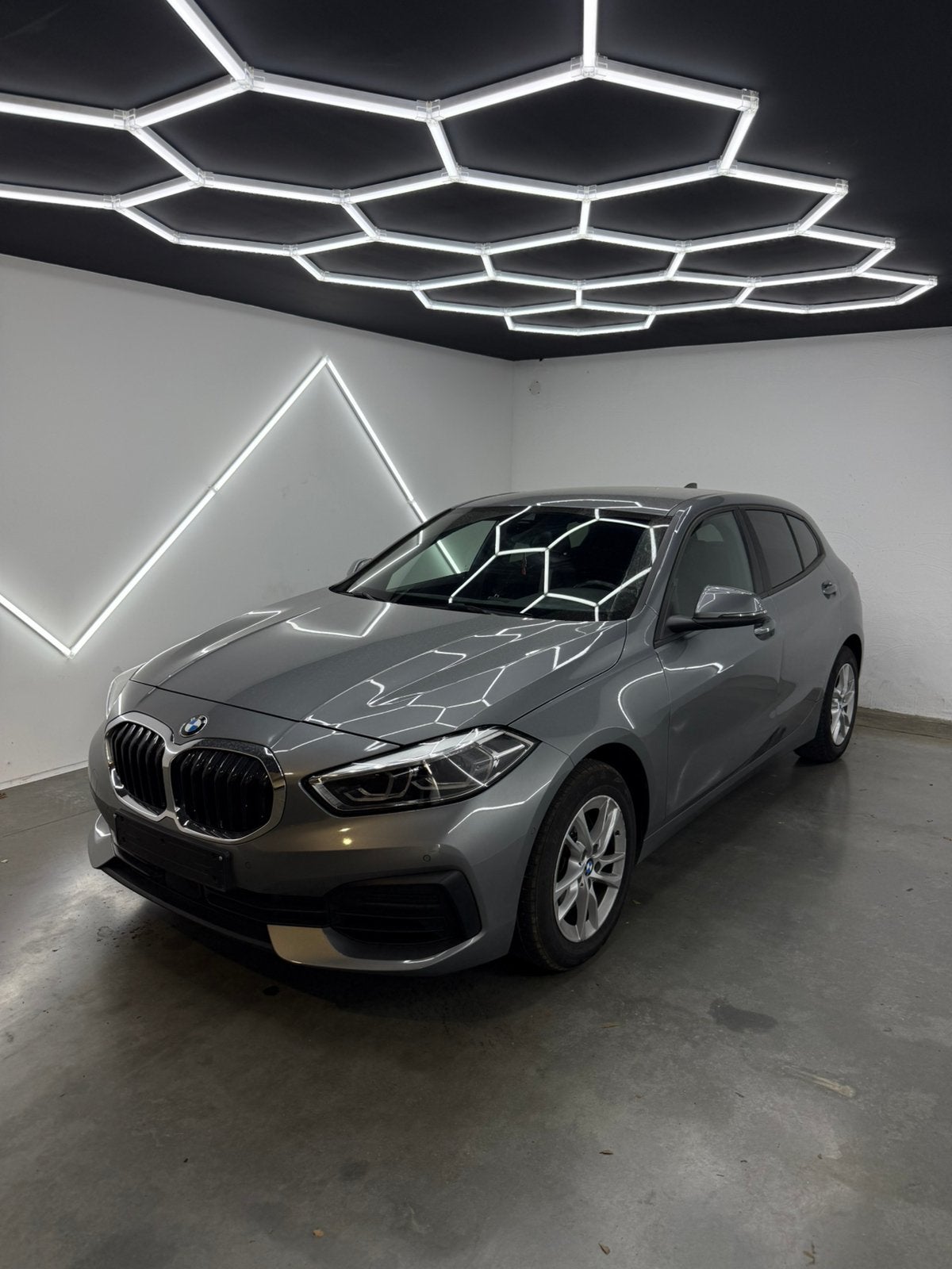 BMW 116| 2023| 73.977KM| DEALER ONDERHOUDEN| GARANTIE, 1 Reeks, https://public.car-pass.be/vhr/442f2eb8-512b-4fa0-8c31-1bd921d0dbfd