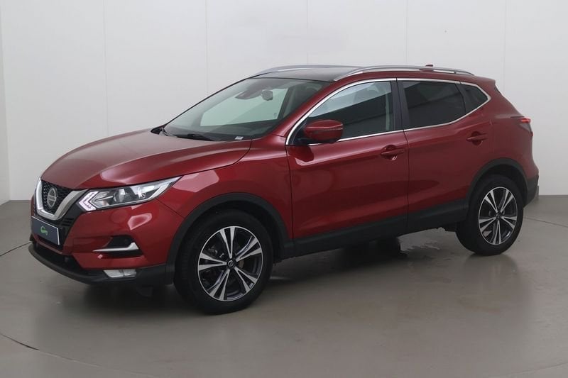 Nissan Qashqai 1.3 dig-t n-connecta 160 AT, Auto's, Nissan, Automaat, Gebruikt, Overige bekleding, Bedrijf