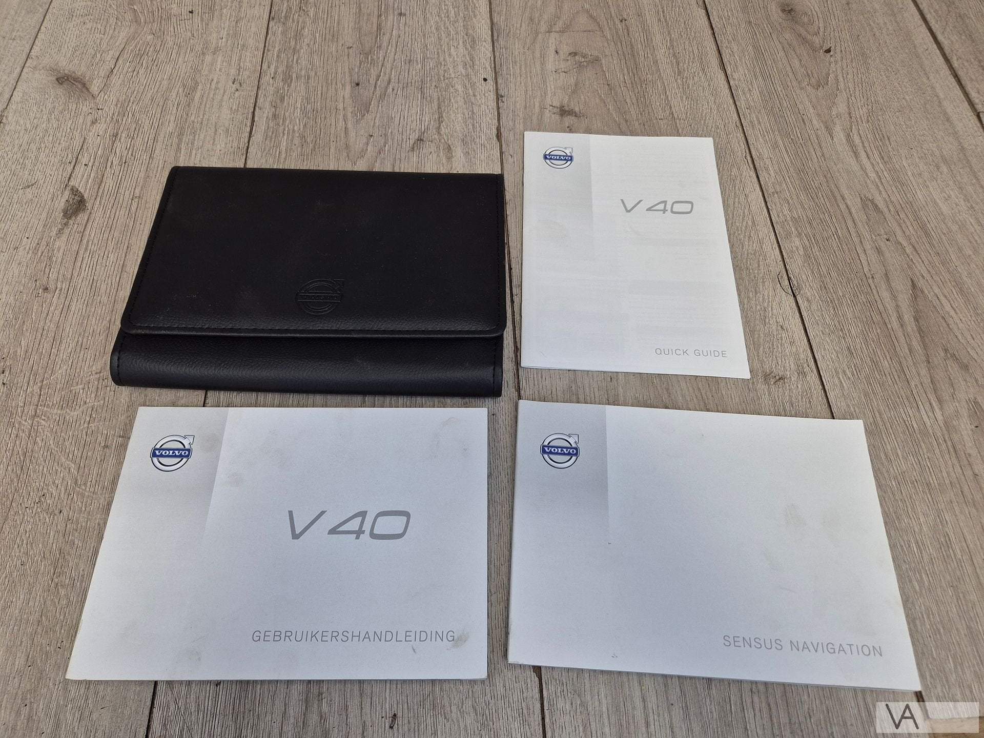 Handleiding instructieboekje van Volvo V40 2012 - 2019 €30, Ophalen of Verzenden
