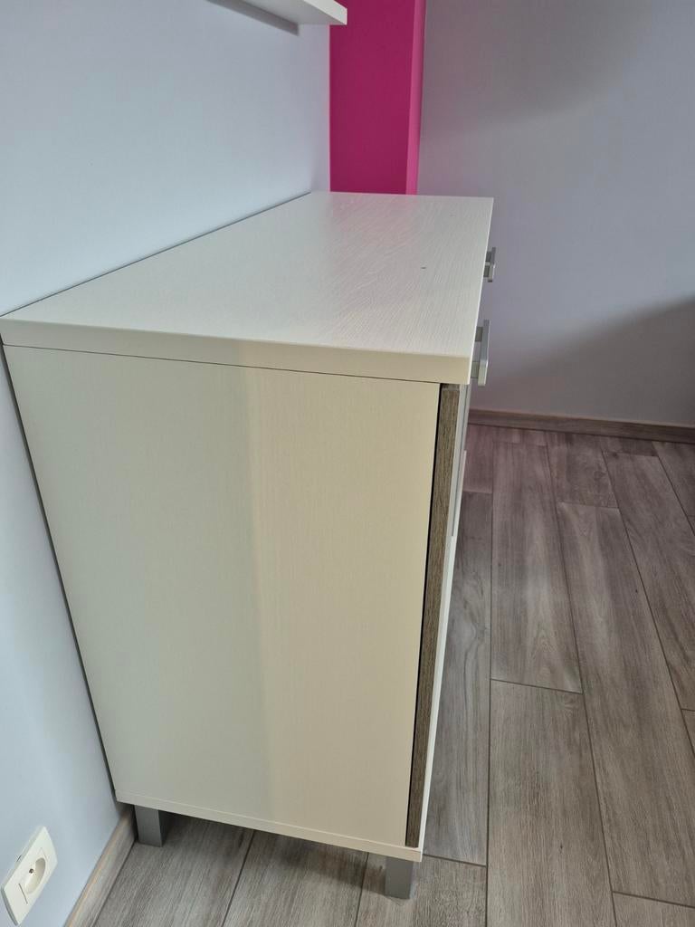 Chambre bébé et enfant évolutive, Enlèvement