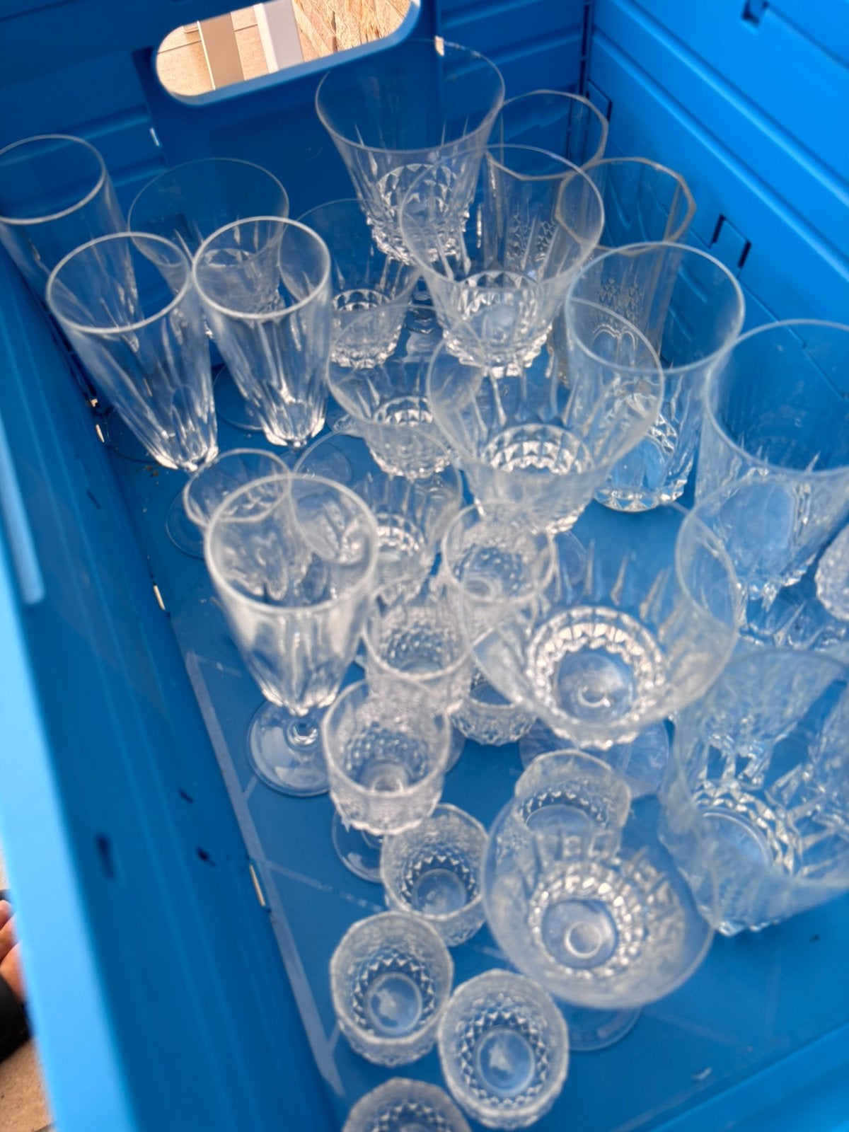 Ensemble de verres en cristal, Enlèvement, Comme neuf