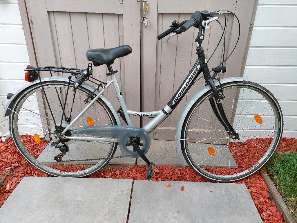 fiets met lage instap, Gebruikt, Velgrem, Versnellingen, 56 cm of meer
