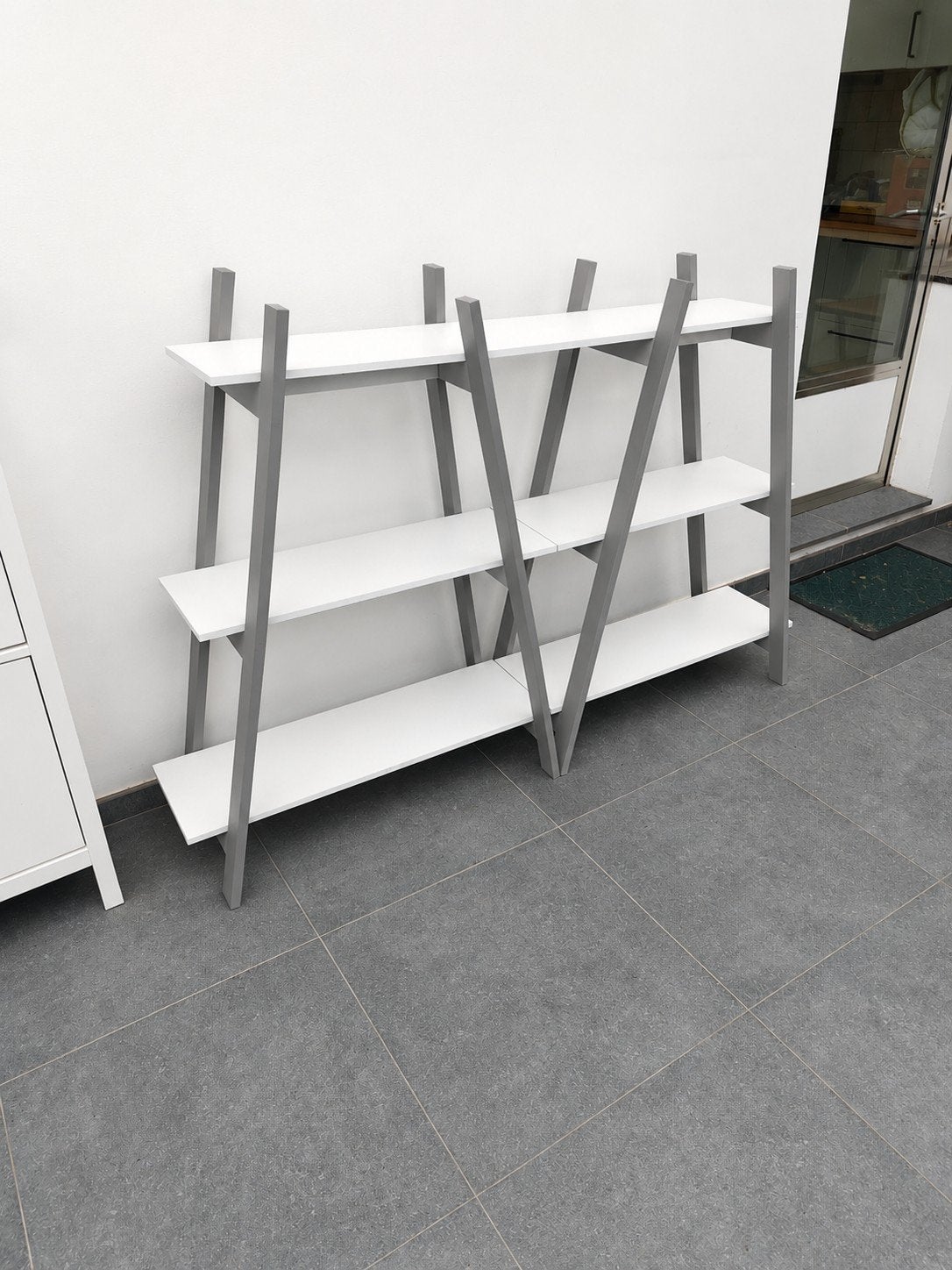 Moderne ladderkast / etagère, Maison & Meubles, Enlèvement, Comme neuf, Étagère, Bois