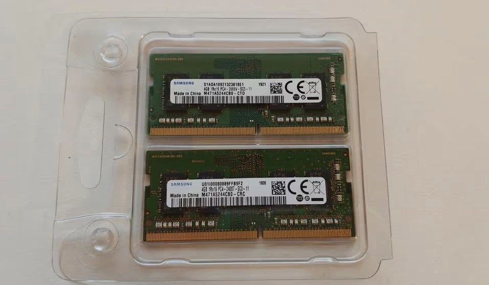 Ram DDR4 (2x4 Go) 8Gb Samsung 2400 Mhz, Computers en Software, DDR4, 8 GB, Ophalen of Verzenden, Zo goed als nieuw