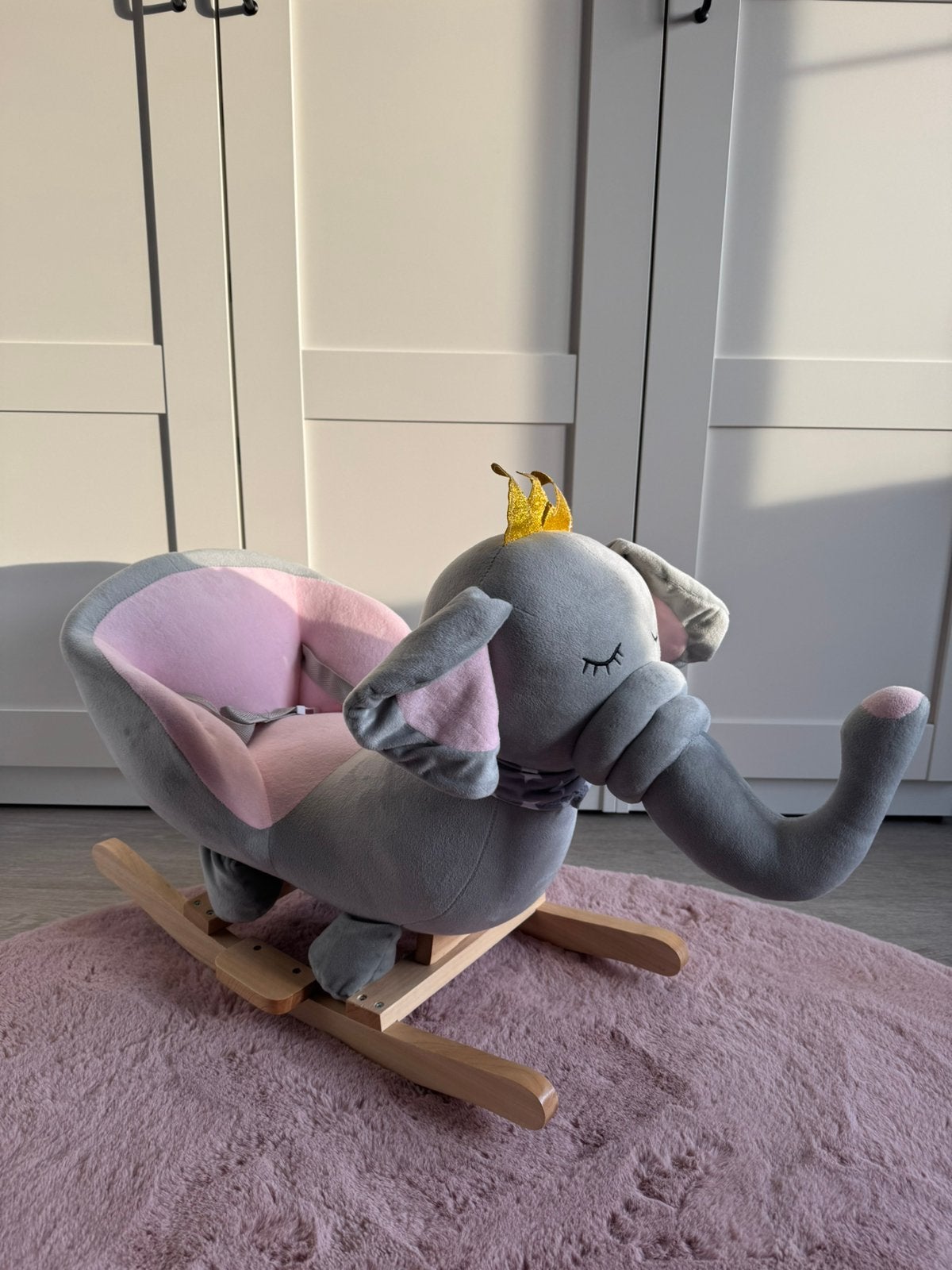 Schommeldier olifant met geluid, Kinderen en Baby's, Speelgoed | Hobbelfiguren, Ophalen, Zo goed als nieuw