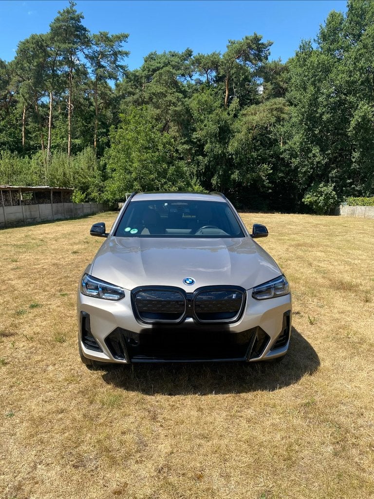 BMW IX3, Auto's, BMW, Automaat, Dealer onderhouden, Achterwielaandrijving, Overige kleuren