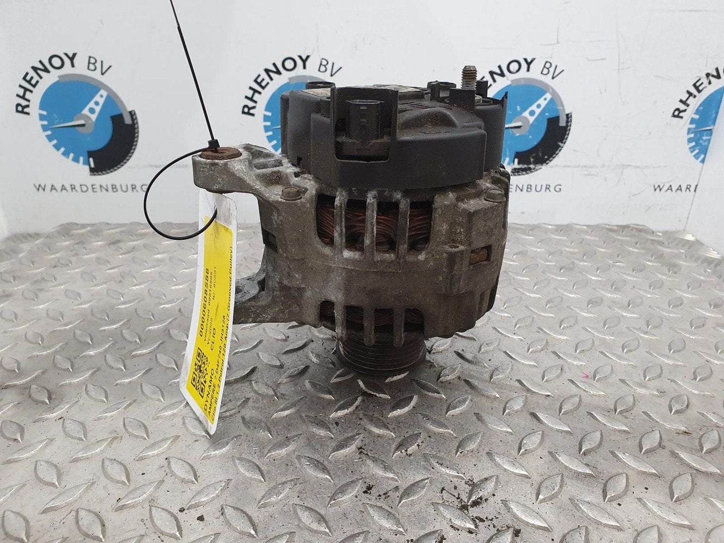 RENAULT CLIO 1.2-16V Special Line  DYNAMO 2008, Enlèvement ou Envoi, Utilisé, Stiba membre