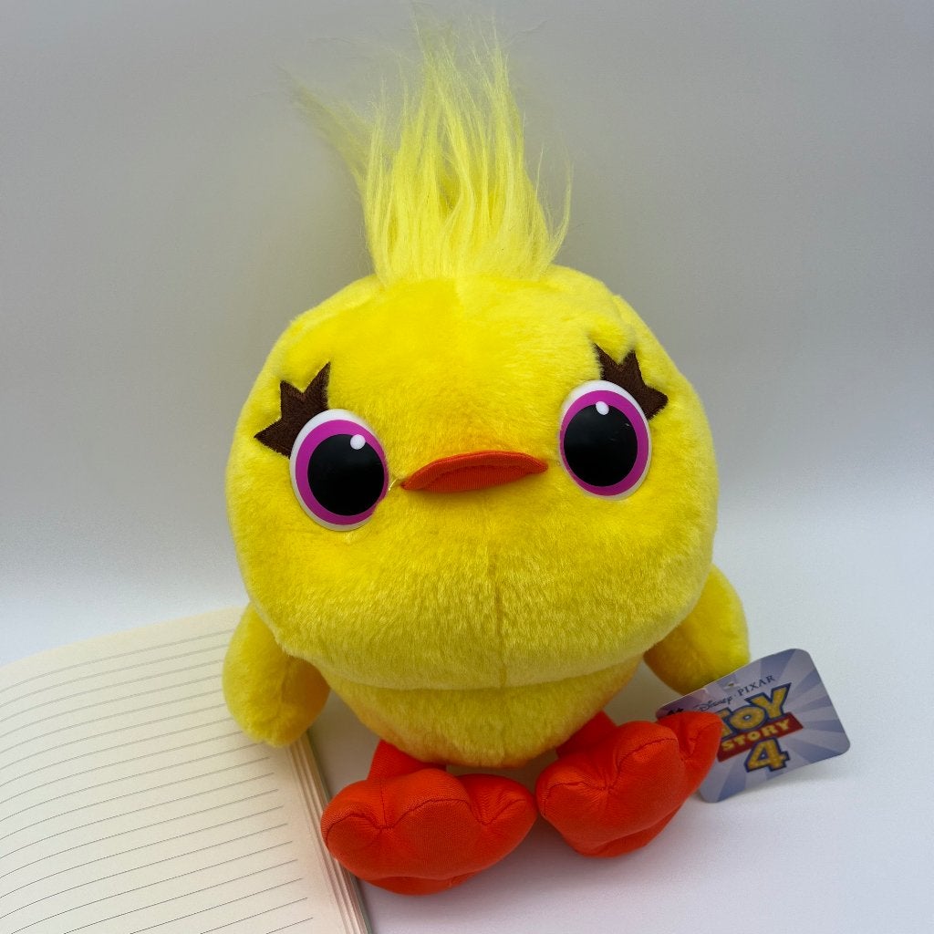 Medium Ducky Plush Disney Pixar Toy Story 4 Nieuw, Ophalen of Verzenden, Overige figuren, Nieuw, Knuffel