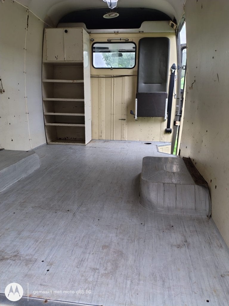Mercedes 608D Camionette – hoog model, 6m lang, foto 7