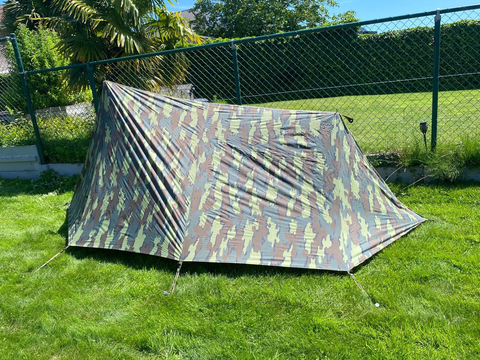 Army camouflage tent, Enlèvement, Comme neuf
