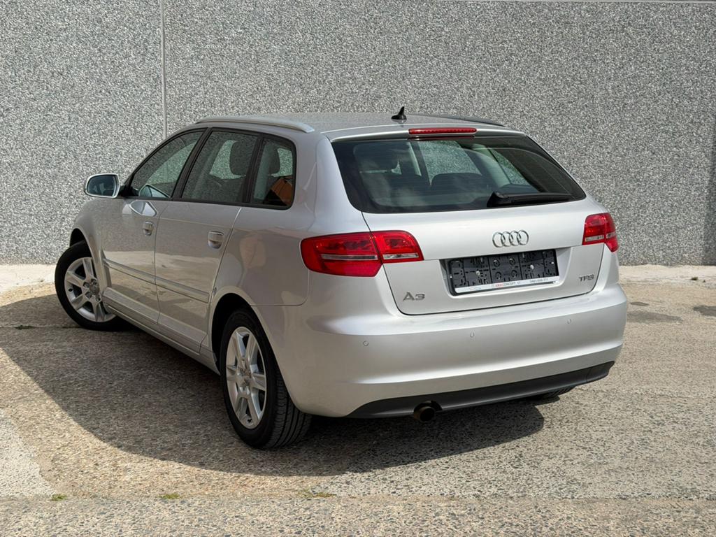 Audi A3 1.2 TFSI essence 2012 EURO 5 garantie 12 Mois, Auto's, Audi, Euro 5, Bedrijf, 5 deurs, Cruise Control