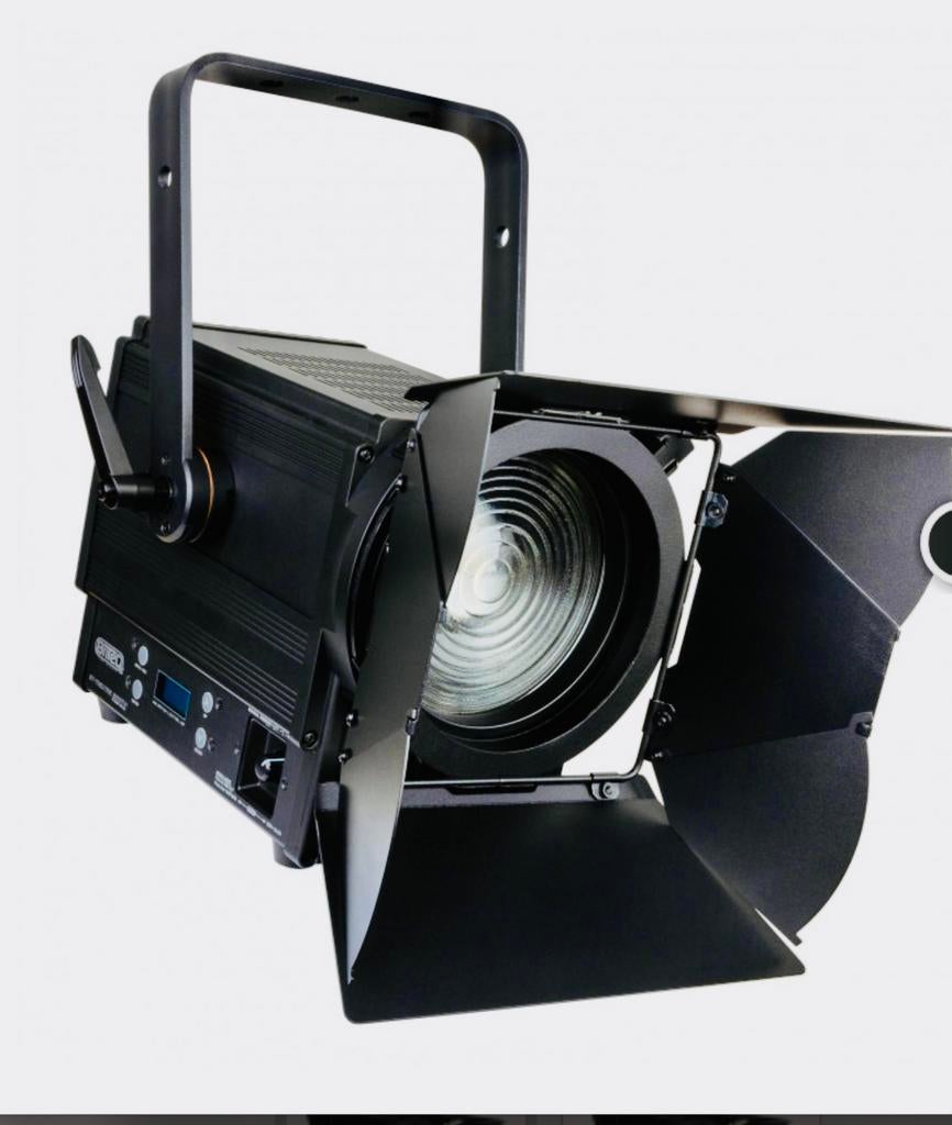 Briteq BT THEATRE 200 TW Fresnel Projecteur théâtre tv salon, Musique & Instruments, Lumières & Lasers, Enlèvement ou Envoi, Neuf
