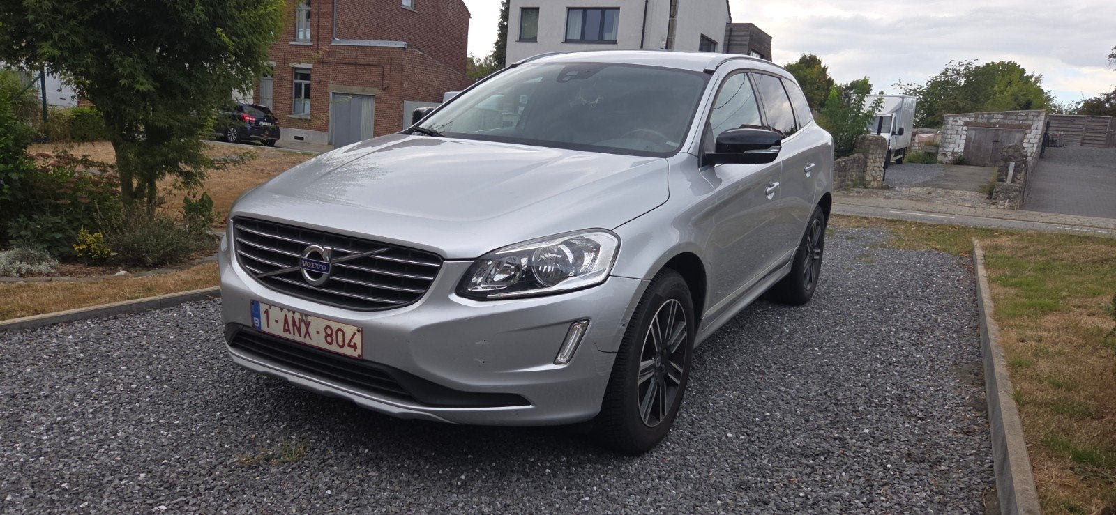 Volvo XC60 2.0 D3 150 ch – Cuir – Courroie OK – Bon état, Autos : Pièces & Accessoires, Enlèvement, Utilisé, Volvo