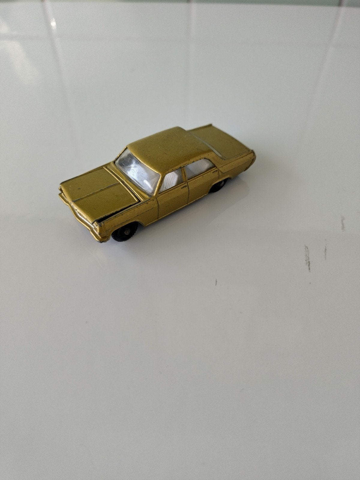 Vintage Lesney Opel Diplomat AFHALING LEES BESCHRIJVING, Enlèvement, Utilisé, Voiture, Lesney