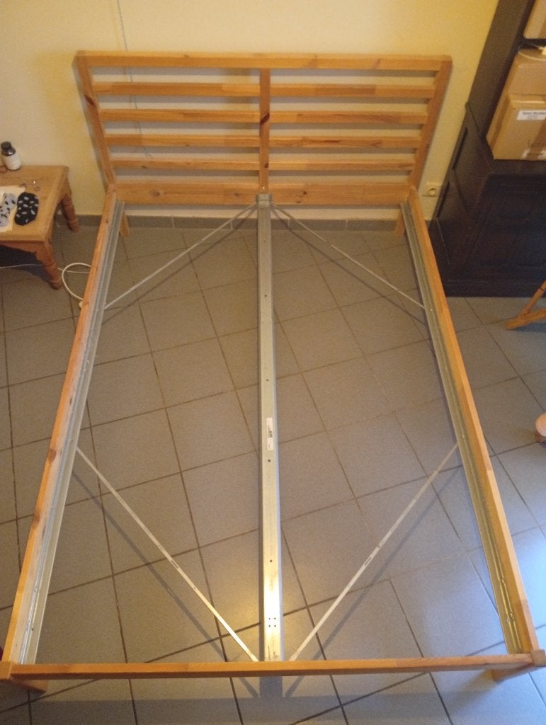 Lit IKEA TARVA + 2 sommiers LÖNSET (Achat séparé possible), Autres couleurs, 140 cm, Enlèvement, Utilisé