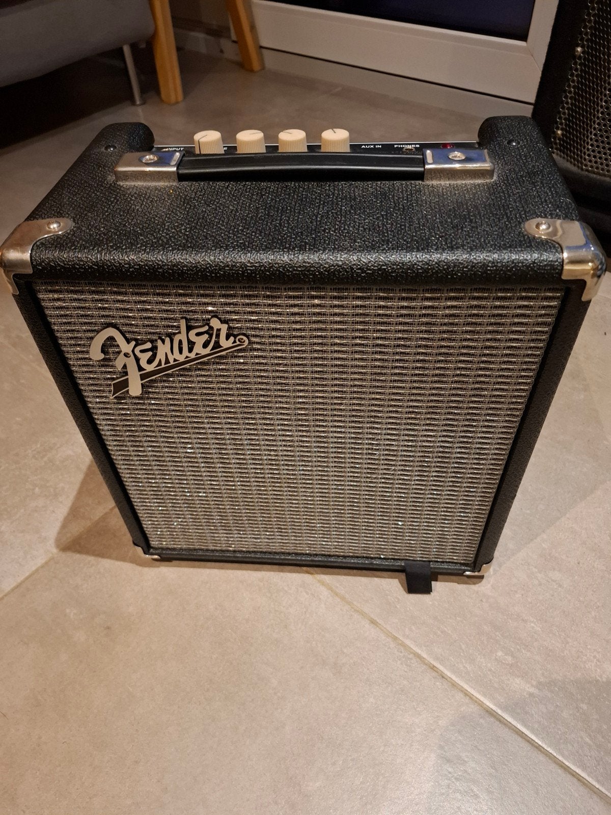 Fender Rumble 15 basversterker, Muziek en Instrumenten, Ophalen, Zo goed als nieuw, Basgitaar, Minder dan 50 watt