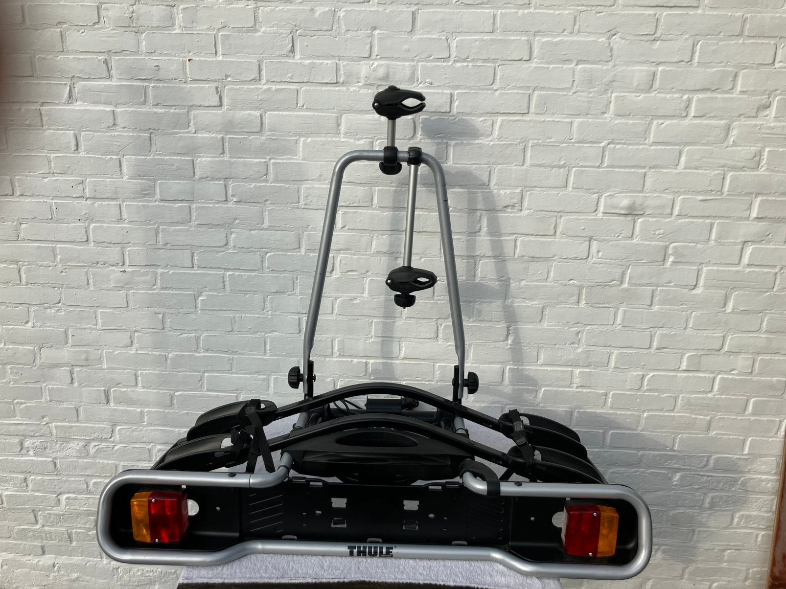 Thule fietsendrager 2 fietsen, Auto diversen, Fietsendragers, Zo goed als nieuw, Trekhaakdrager, 2 fietsen, Ophalen
