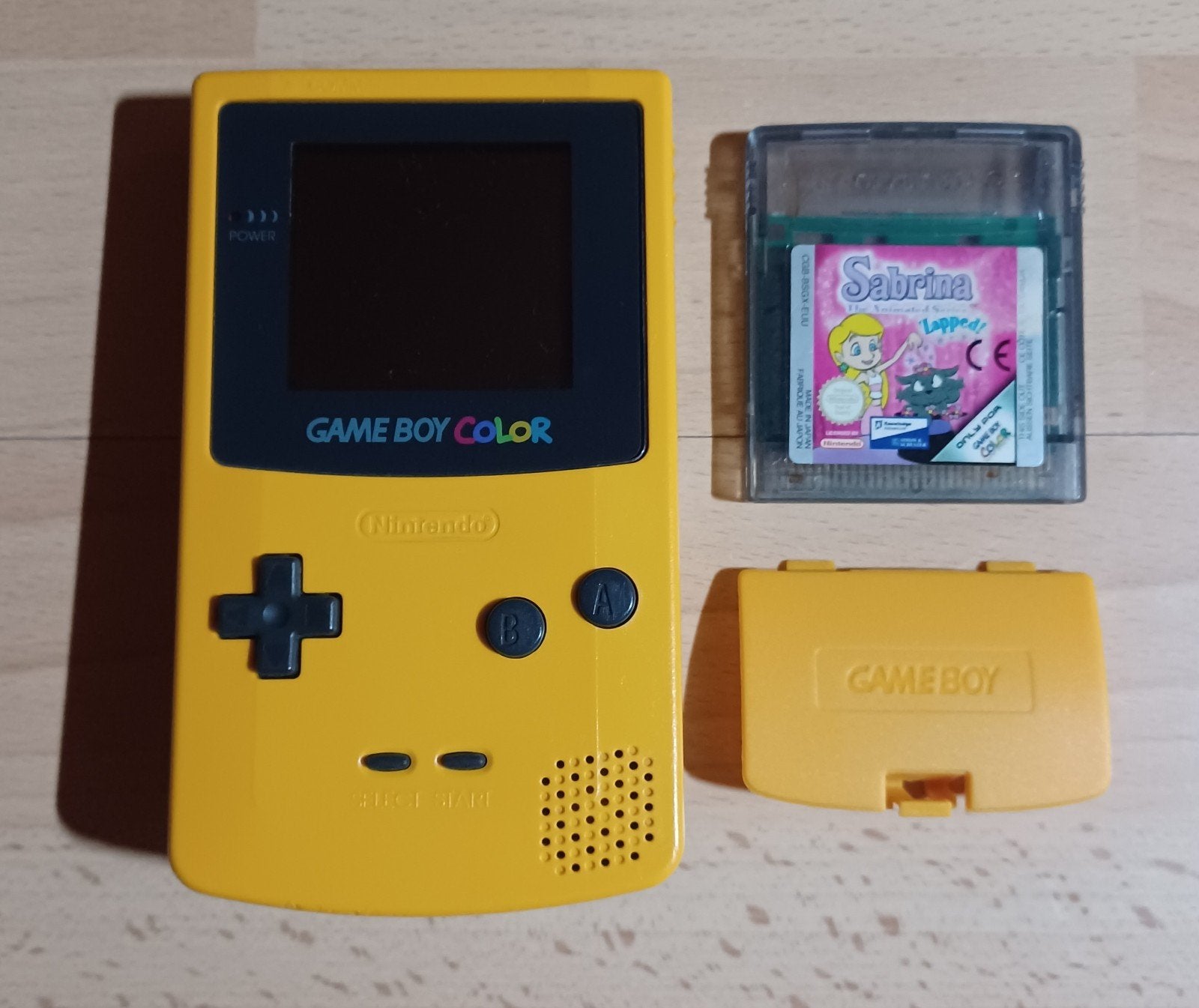 Console Nintendo Game Boy Color jaune, Enlèvement ou Envoi, Utilisé, Game Boy Color, Avec jeux