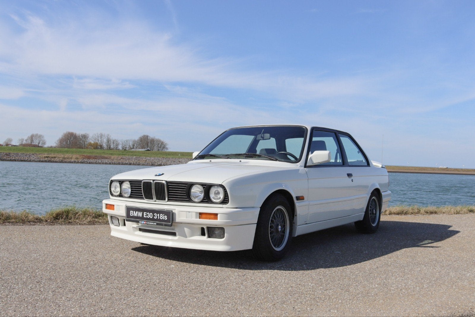 BMW 1991 Wit, Autos, 1025 kg, Achat, Verrouillage central, Blanc