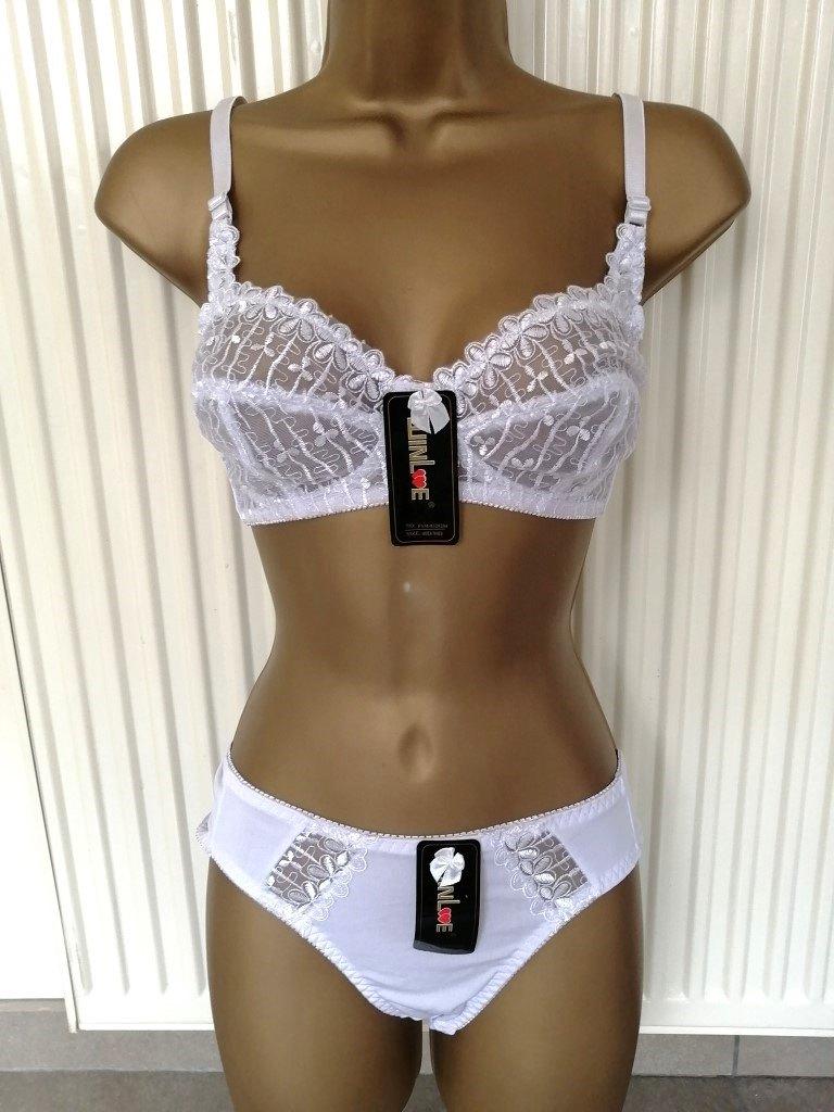 Witte Doorzichtige BH zonder Beugel met Slip - C en D Cup, Vêtements | Femmes, Sous-vêtements & Lingerie, Ensemble, Blanc, Enlèvement ou Envoi