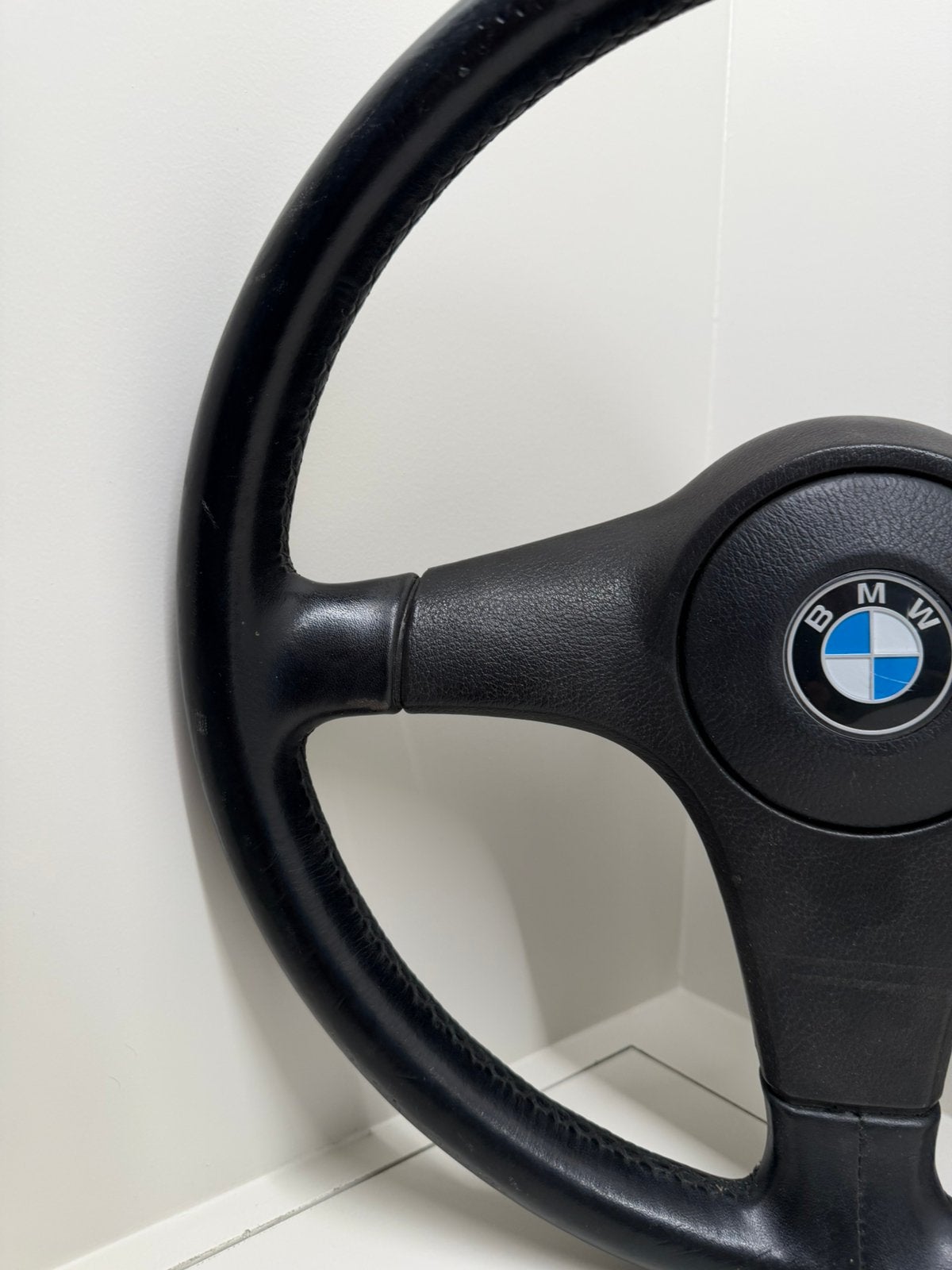 Volant bmw e30/e32/e34, Autos : Pièces & Accessoires, Enlèvement ou Envoi, Utilisé