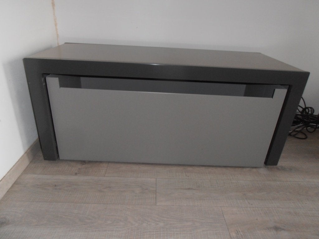 Metalen opbergbak op wieltjes onder metalen frame /zitbank, Ophalen, Gebruikt