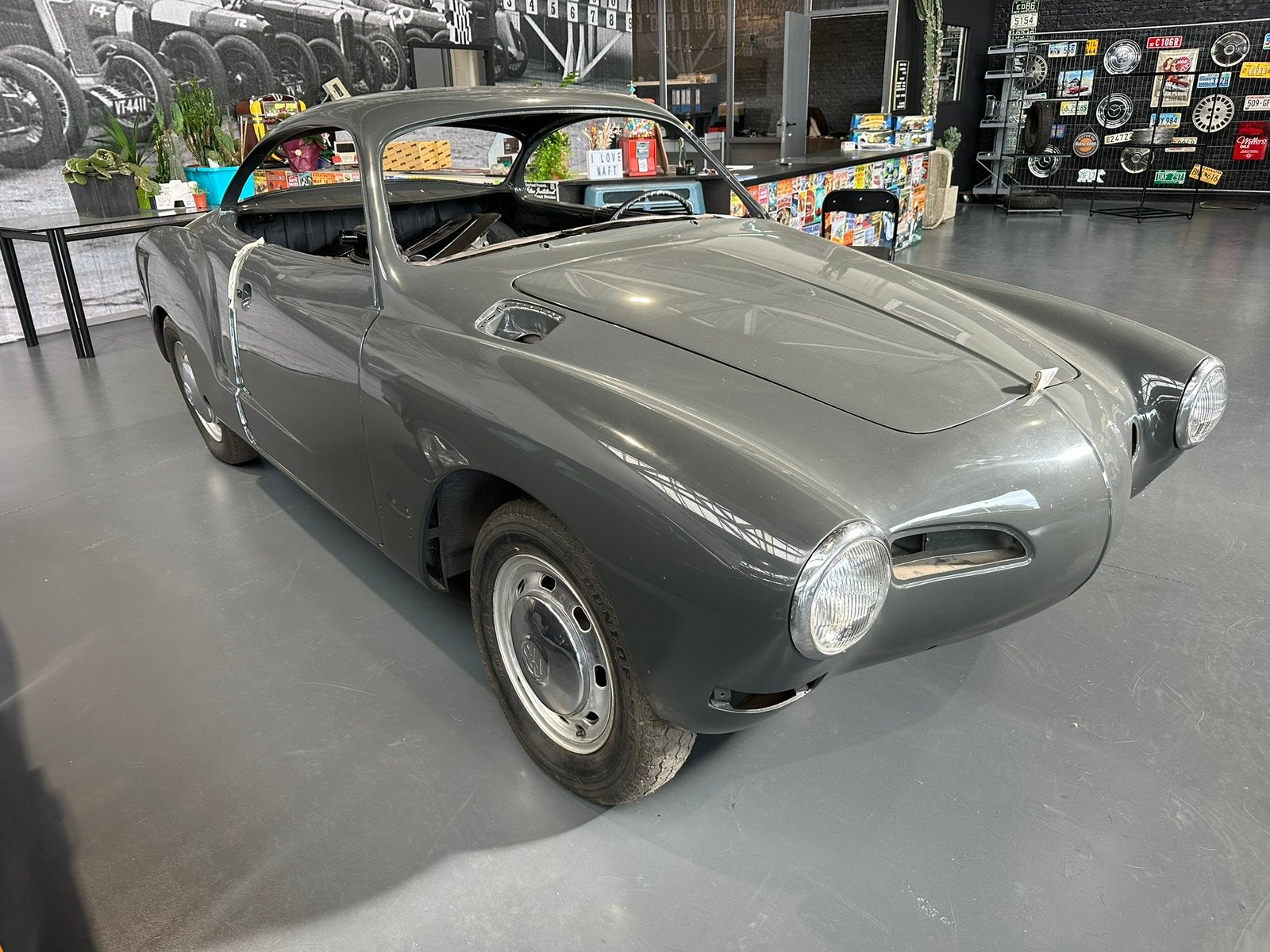 VW Karmann Ghia - 1972 - 1.6 - project / af te werken, Autos, Oldtimers & Ancêtres, Argent ou Gris, Entreprise, 2 portes, Essence