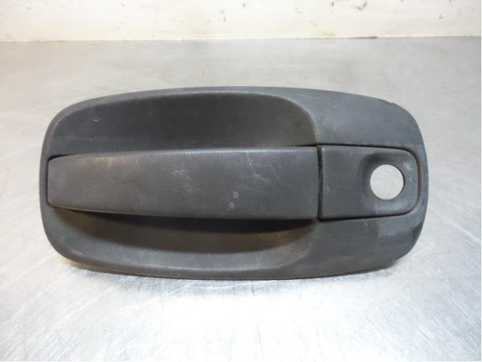 Poignée portière 2portes droite d'un Opel Vivaro (Vivaro 0, -, Opel, Utilisé, -