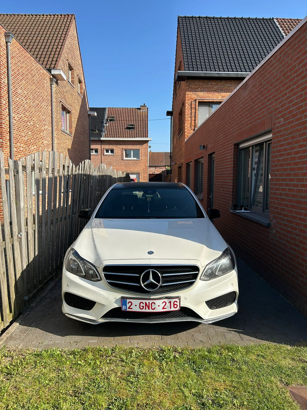 Mercedes e250 amg, Automaat, Euro 5, Achterwielaandrijving, Zwart
