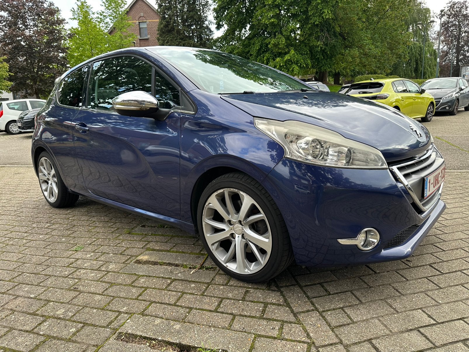 Peugeot 208 1.6 turbo 156pk, Auto's, Peugeot, Voorwielaandrijving, Euro 5, Zwart, 4 cilinders