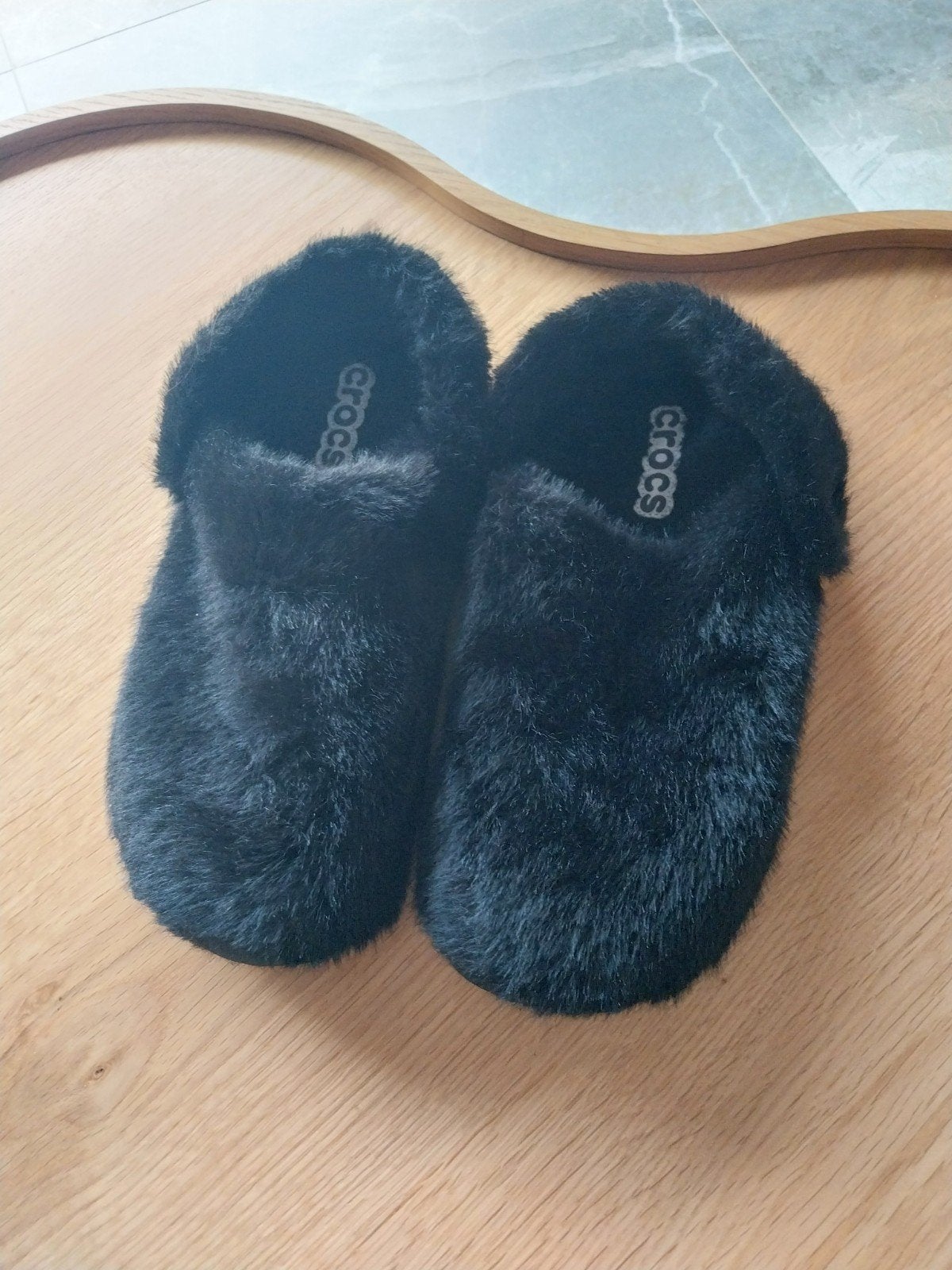 Chaussons Crocs taille 46/47, Vêtements | Hommes, Chaussures, Enlèvement ou Envoi, Noir