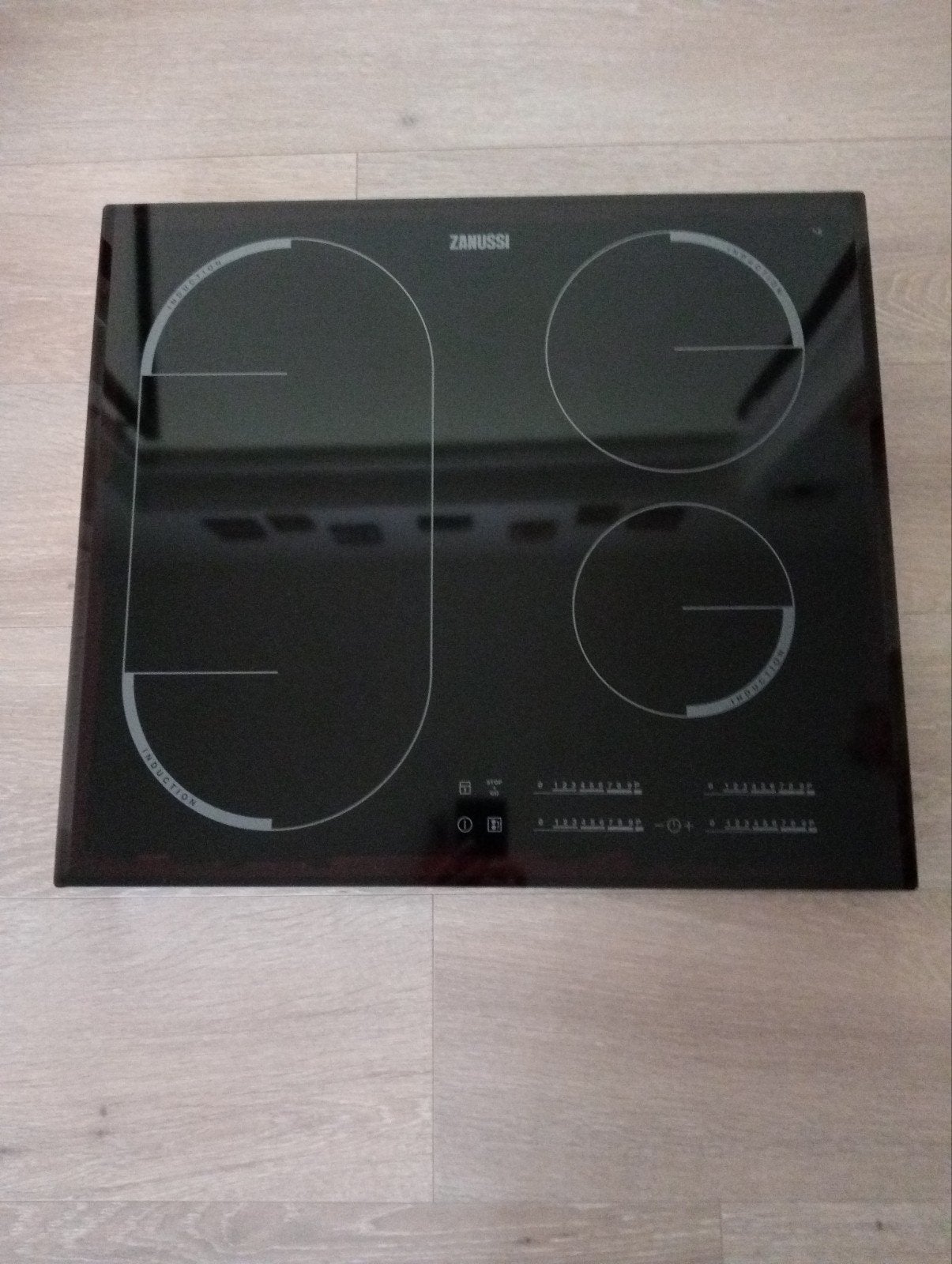 Inductiekookplaat., Ophalen, 4 kookzones, Inbouw, Inductie