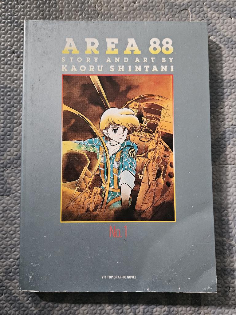 Area 88 - Graphic novel by Kaoru Shintani (Viz Comics), Enlèvement ou Envoi, Kaoru Shintani, Utilisé, Comics