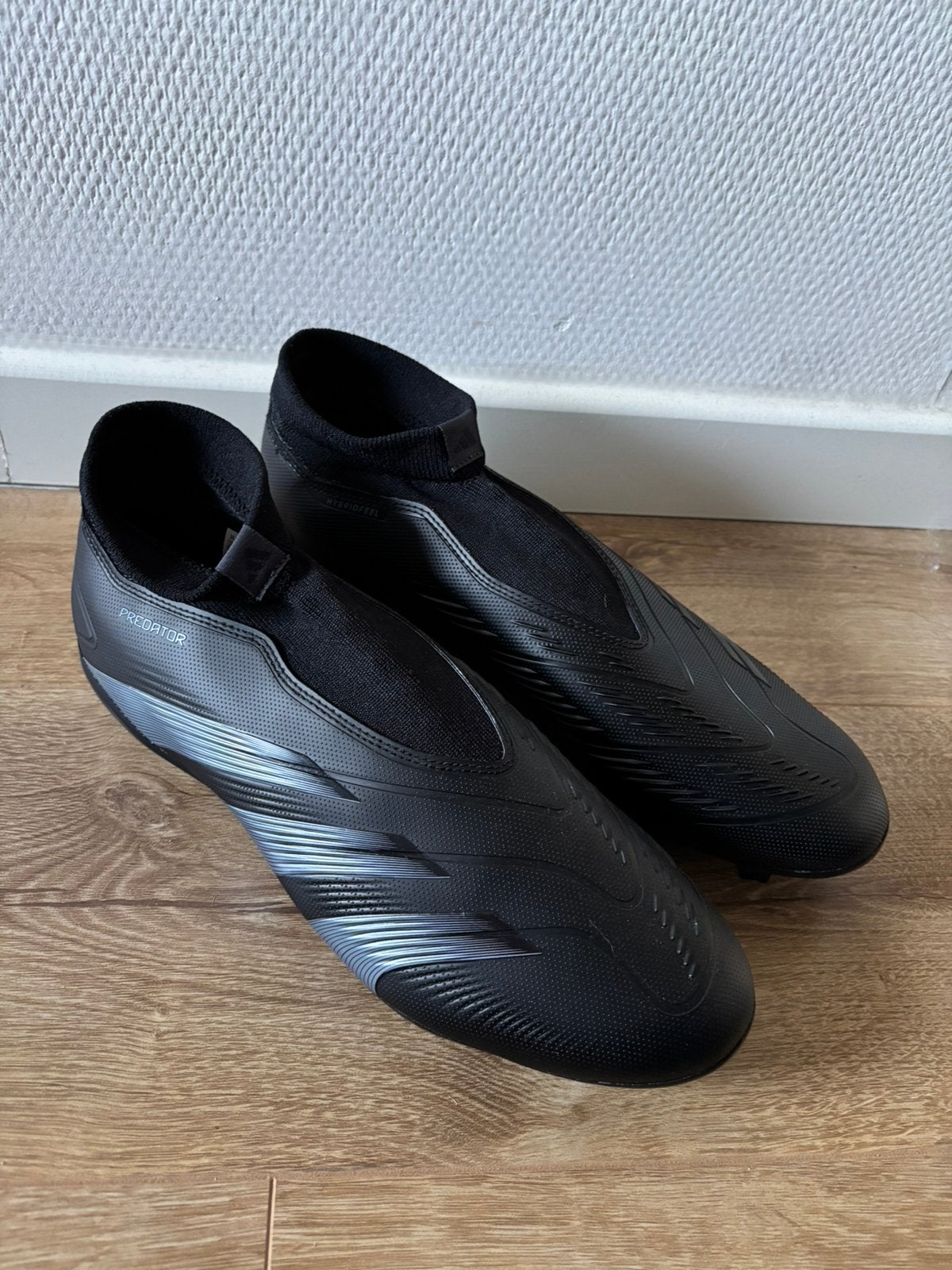 Adidas Predator voetbalschoenen – maat 47 1/2, Ophalen of Verzenden, Nieuw