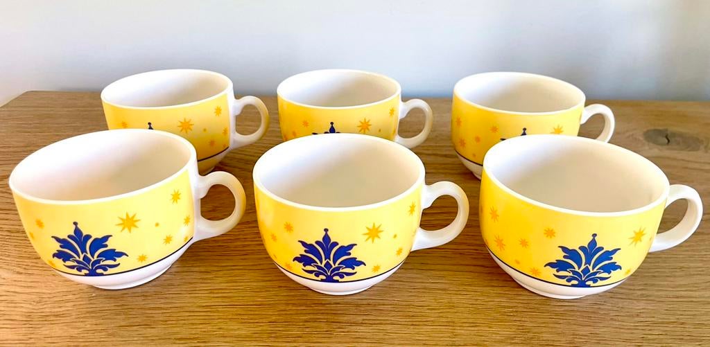 6 Vintage Arcopal France "Djca" Koffiekoppen – Geel & Blauw, Ophalen, Overige stijlen, Kop(pen) en/of Schotel(s), Glas