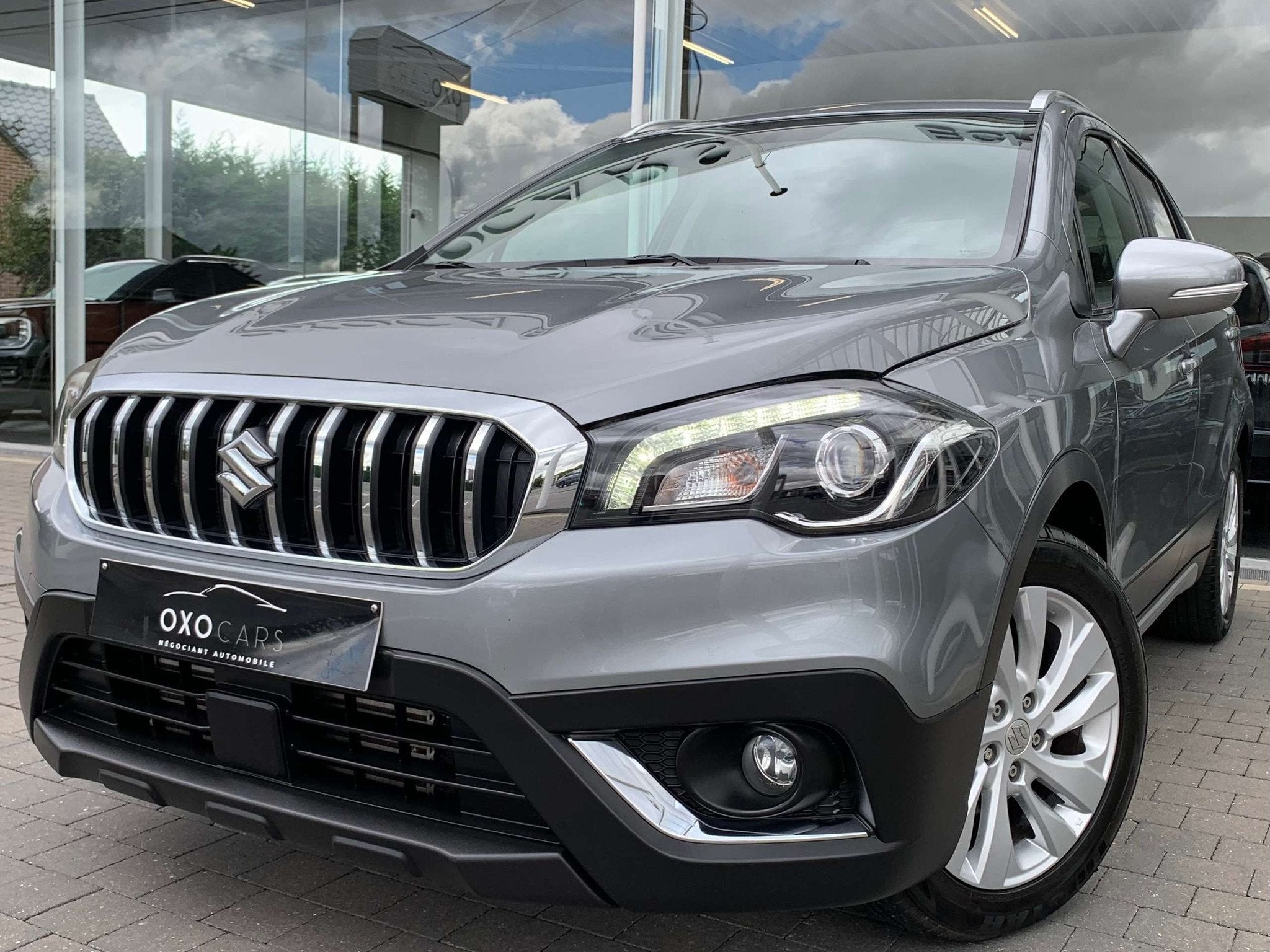 Suzuki S-Cross 1.0 TURBO 111CV / BOITE AUTO / XENON / GRAND, Autos, Argent ou Gris, Achat, https://public.car-pass.be/vhr/6f8e7f6e-2bf0-4521-b46d-5a04a5abc5d8