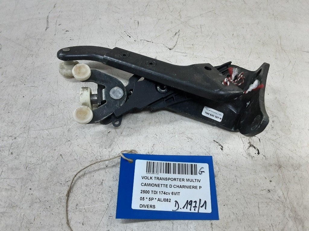 DIVERS Multivan T5 (7E / 7HC / 7HF / 7HM) (7H0843397H), Volkswagen, Volkswagen AG, Utilisé, Kundenbetreuung@volkswagen.de