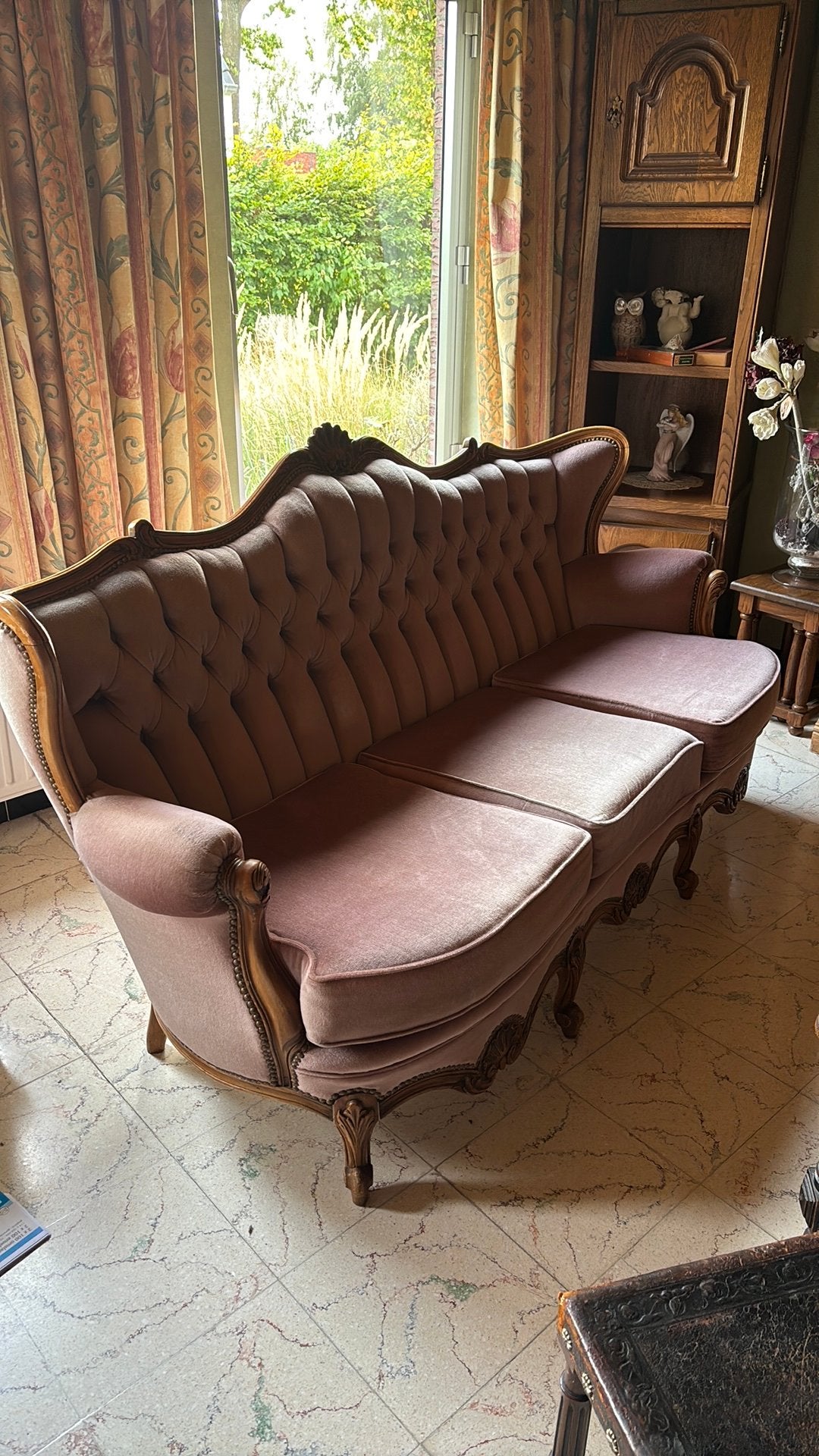 Antieke sofa set, Ophalen