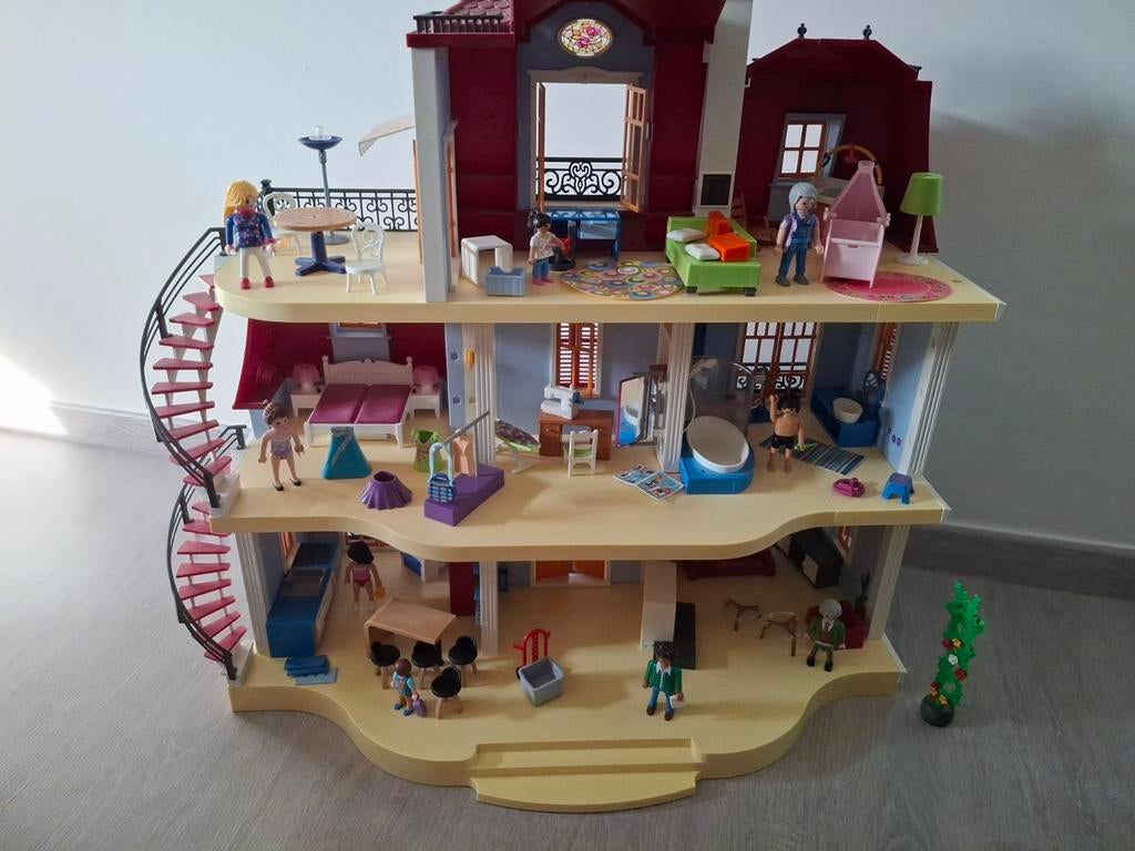 Volledig ingericht dollhouse playmobil, Ophalen