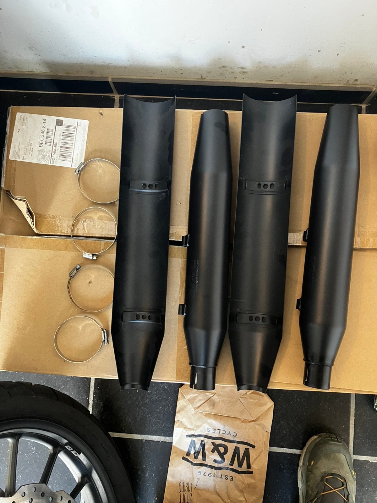 Échappement d'origine Harley-Davidson noir mat exhaust, Enlèvement ou Envoi