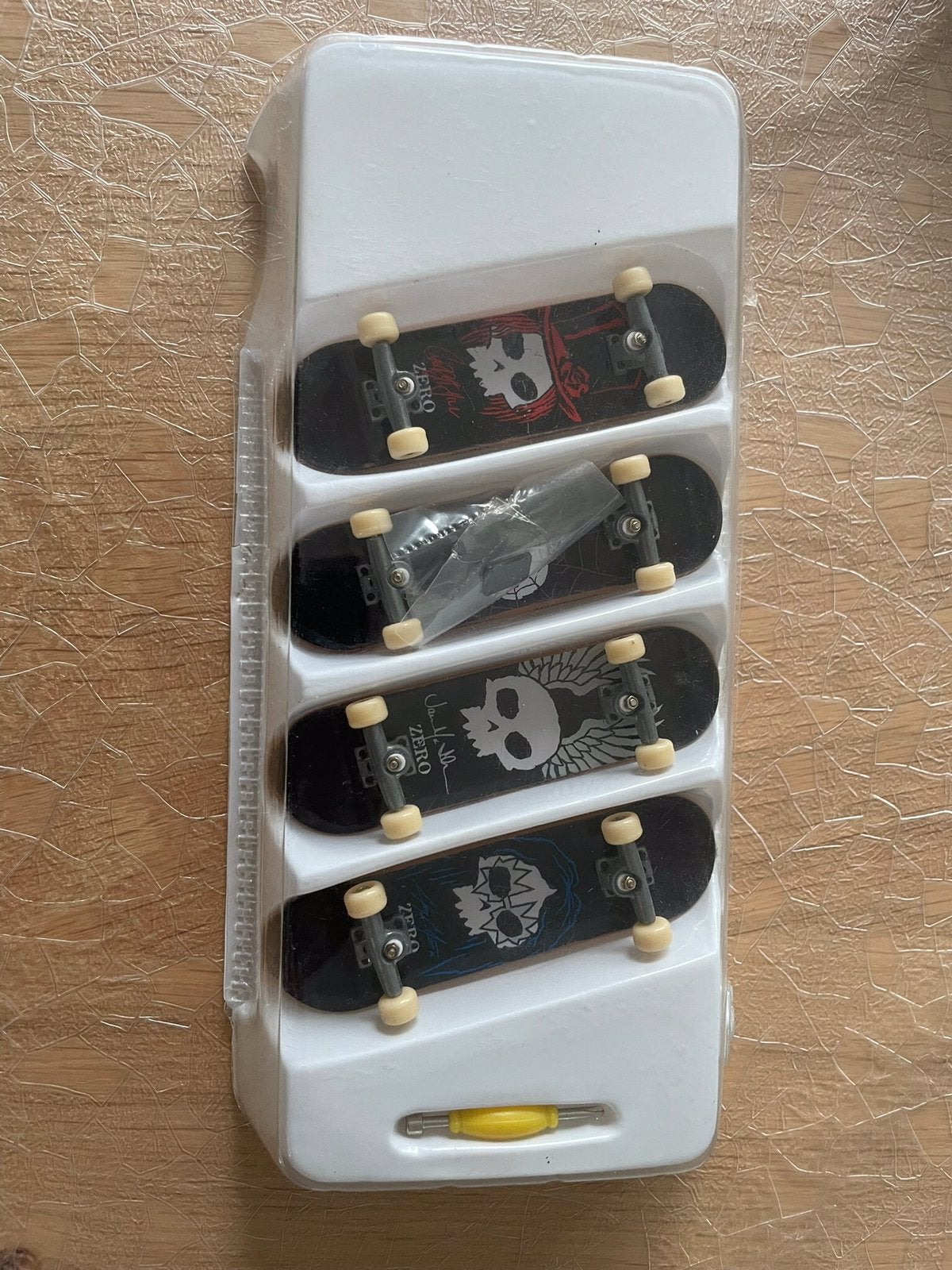 Techdecks, Ophalen, Nieuw