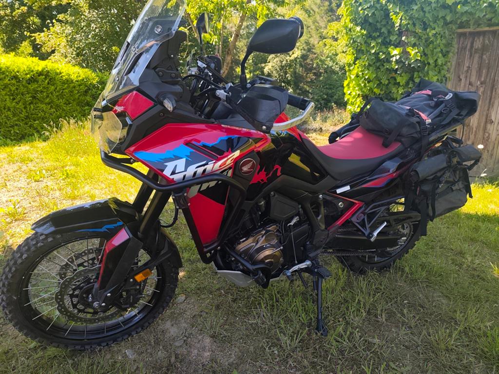 Honda Africa Twin 1100 Standard, bte Méca., Motoren, 2 cilinders, Particulier, 1100 cc