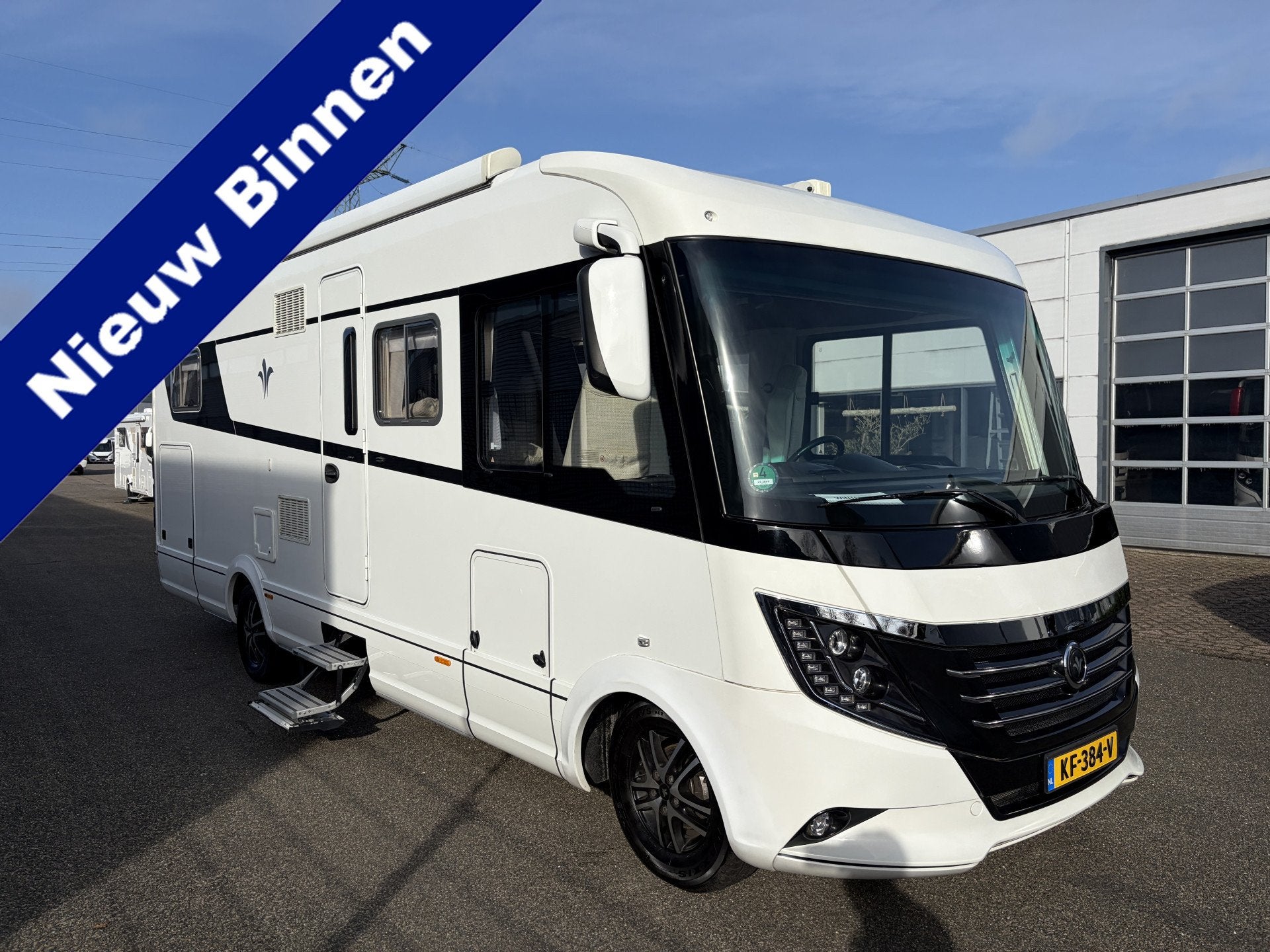NIESMANN BISCHOFF ARTO 76E 3.0 Aut Levelsysteem ALDE Hefbed, Niesmann+Bischoff, Galliersweg 39
5349AT  OSS, NL, 7 tot 8 meter