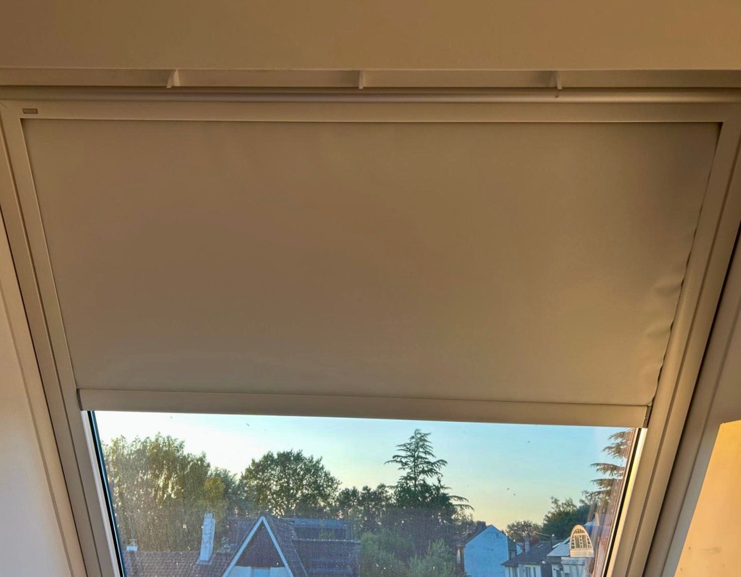 Store VELUX (134 × 140 cm), Enlèvement, Comme neuf, Blanc