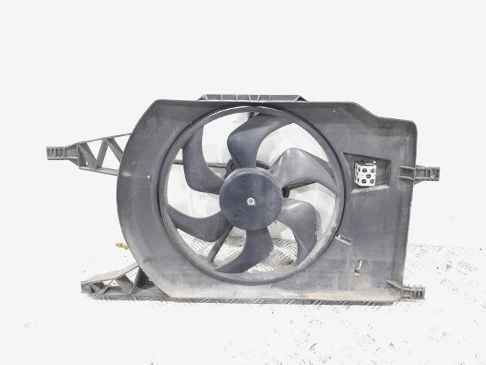 Ventilateur moteur d'un Renault Grand Espace, Renault, -, 3 mois de garantie, Utilisé