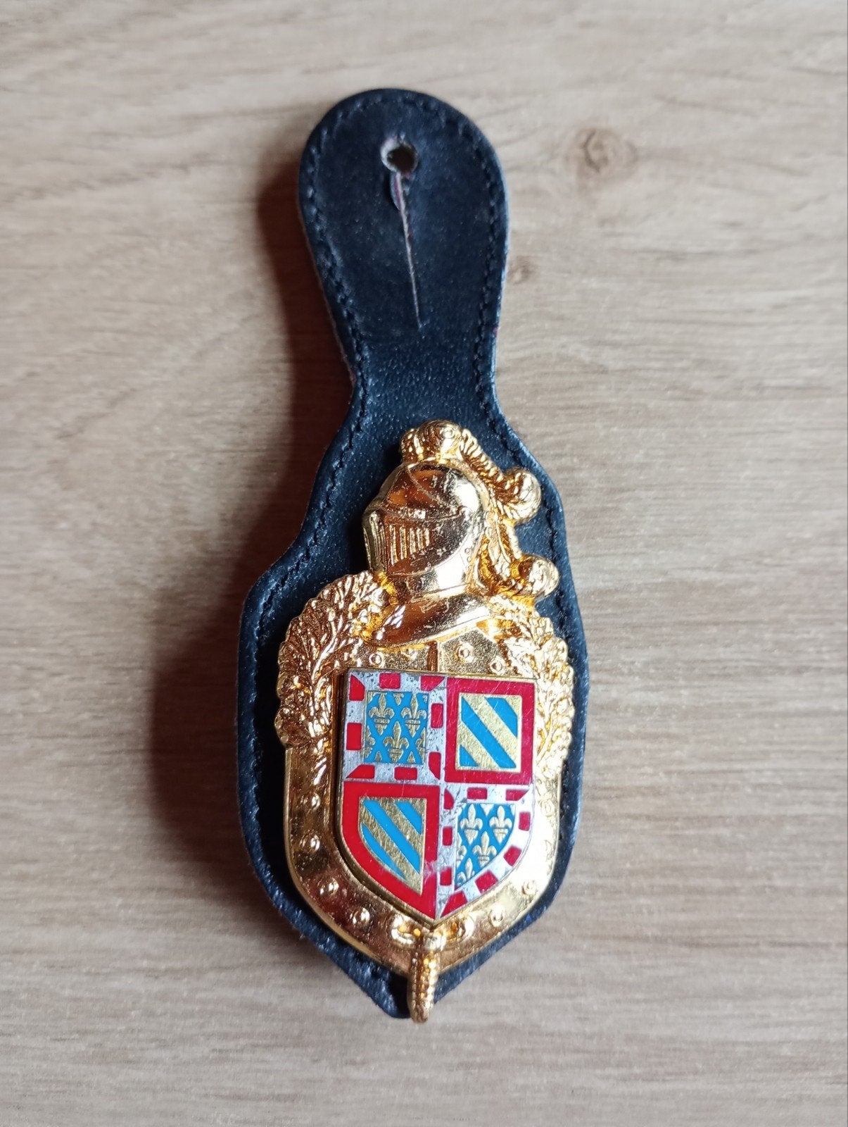 Pendentif de poitrine : gendarmerie française, région de Bou, Collections, Enlèvement ou Envoi