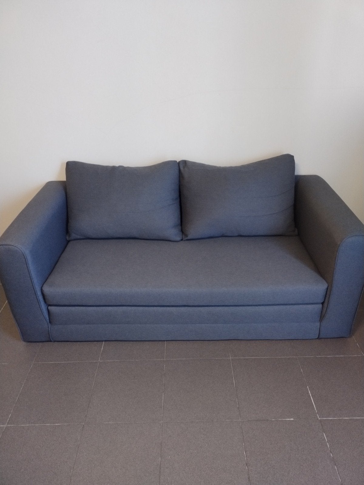 Canapé Lit Gris Foncé. ( JYSK), Maison & Meubles, Gris, Comme neuf, Enlèvement, Deux personnes
