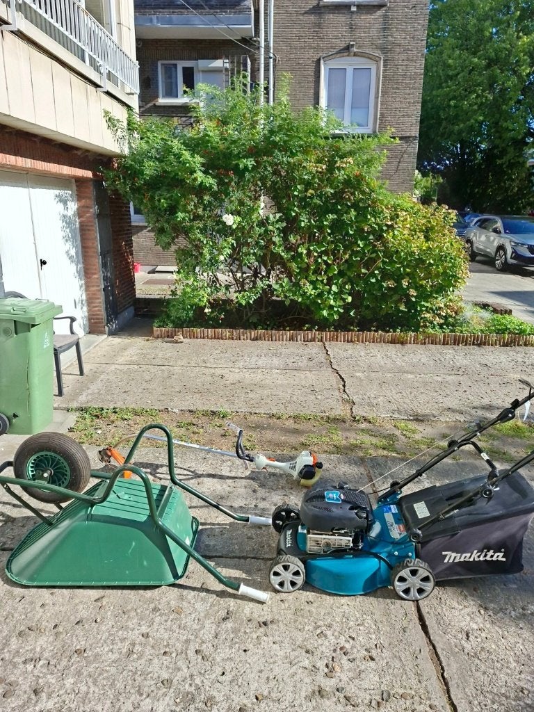 Complete Tuinset – Makita + 2x STIHL + Kruiwagen – €590, Ophalen, Gebruikt