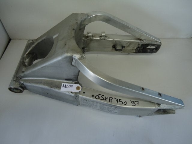 GSXR750 1998 - 2000, 1996 - 1997 Suzuki Achterbrug D1-10146, Motos