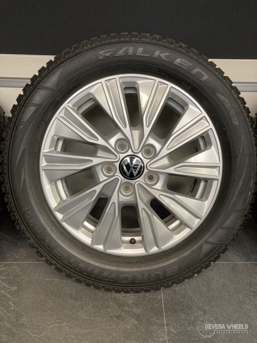 17” originele VW Transporter T7 Multivan velgen winterbanden, Auto-onderdelen, -, -, Banden en Velgen, 17 inch
